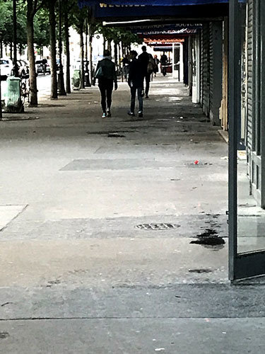 Die rue d’Arcole ist nach dem Anschlag wie ausgestorben