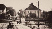 Lamprechtshausen. Die Straße von Bürmoos kommend in Richtung Stadlerberg. Foto: Archiv Alois Fuchs Bürmoos