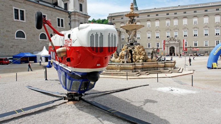 Paola PIVI A HELICOPTER UPSIDE DOWN IN A PUBLIC PLACE