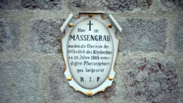 Massengrab Friedhof Lamprechtshausen