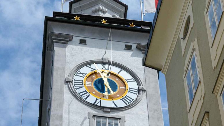 Turmuhr Rathaus in Salzburg