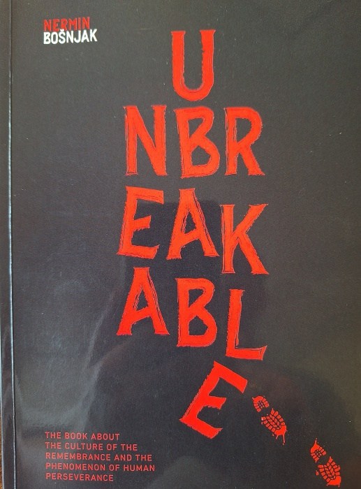 Buchcover "Unbreakable"