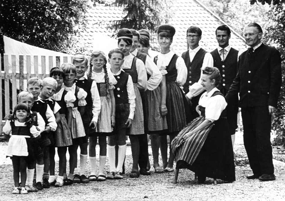 „All Well“ – Bayerns größte Kleinkunst-Familie