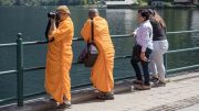 Buddhistischer Mönch im Salzkammergut